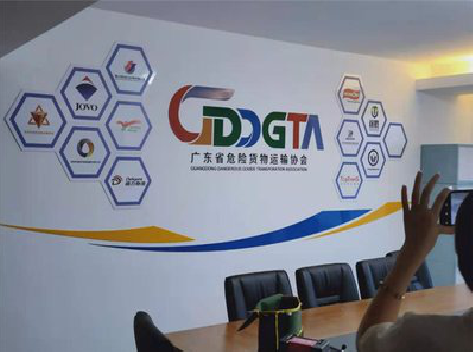  宜黄公司走廊文化墙如何设计布置？